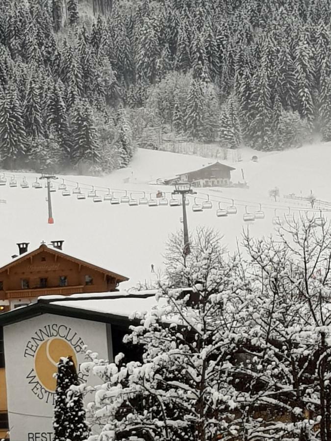 ホテルHaus Berger ヴェステンドルフ エクステリア 写真